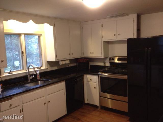 82 Westland Rd - Photo 3 of 10