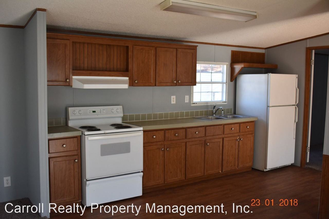 250 Nelle Street - Photo 2 of 12