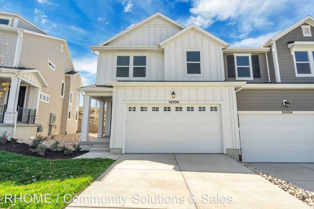 16106 S Bodmin Way - Photo 3 of 26