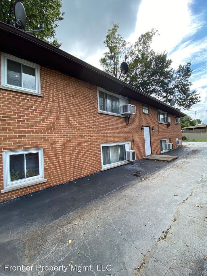 921620 Central Ave Apartments 9216 Central Dr 20, St. John, MO