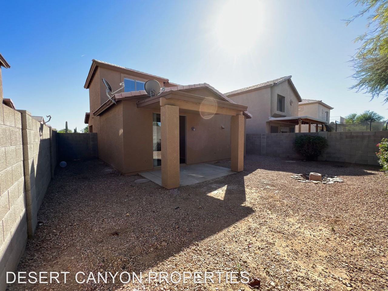 1814 S 114th Dr - Photo 2 of 40