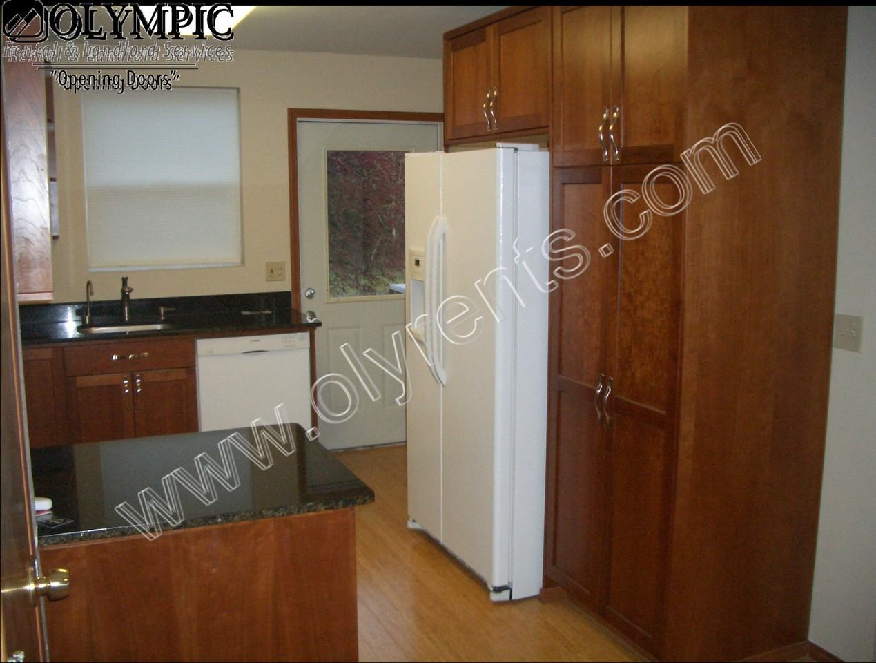3545 17th Way Se - Photo 3 of 12