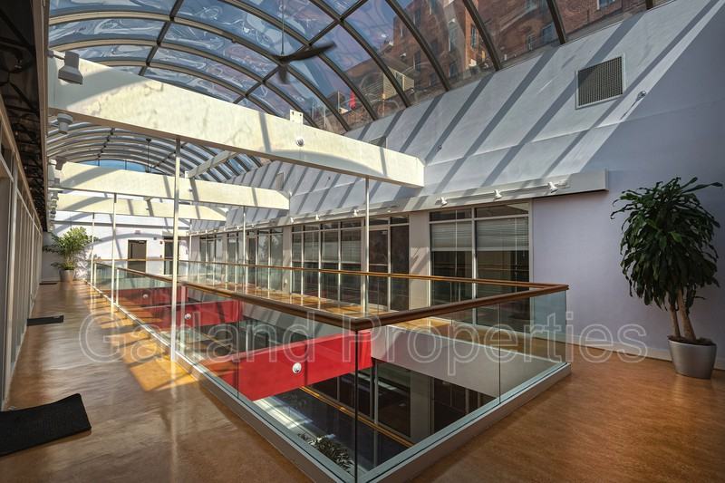 110 Campbell Ave Sw - Photo 2 of 7