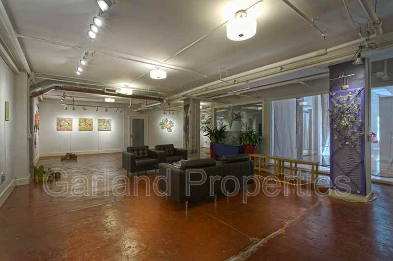 110 Campbell Ave Sw - Photo 3 of 7