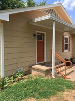 featured image of 124 S Doty St #1