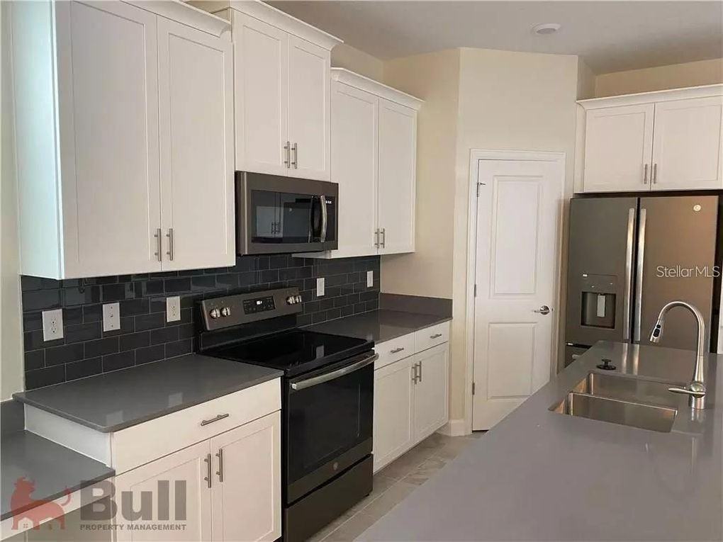 11333 History Ave #1 - Photo 5 of 15