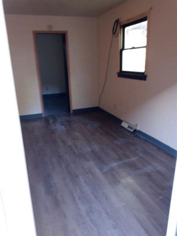 495 1/2 E 2nd St #495-1-2 - Photo 2 of 6