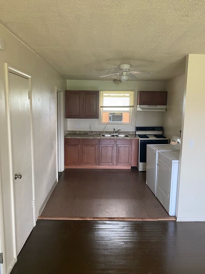 2165 West Mound Street #D - Photo 3 of 13