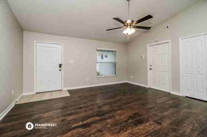 1476 Old Apopka Rd - Photo 3 of 16