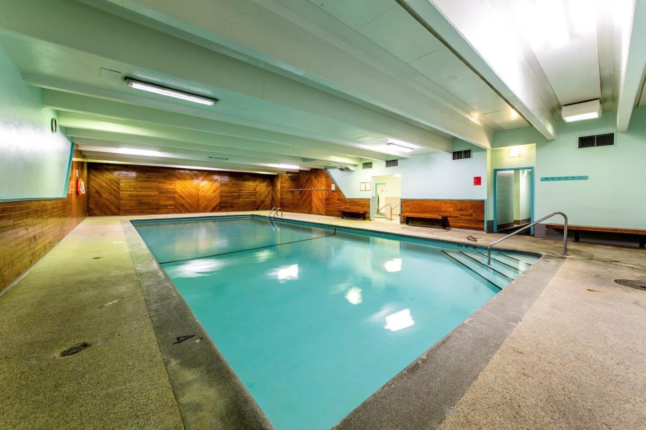 Woodcroft Apartments 12192012 Fullerton Avenue 1219, North