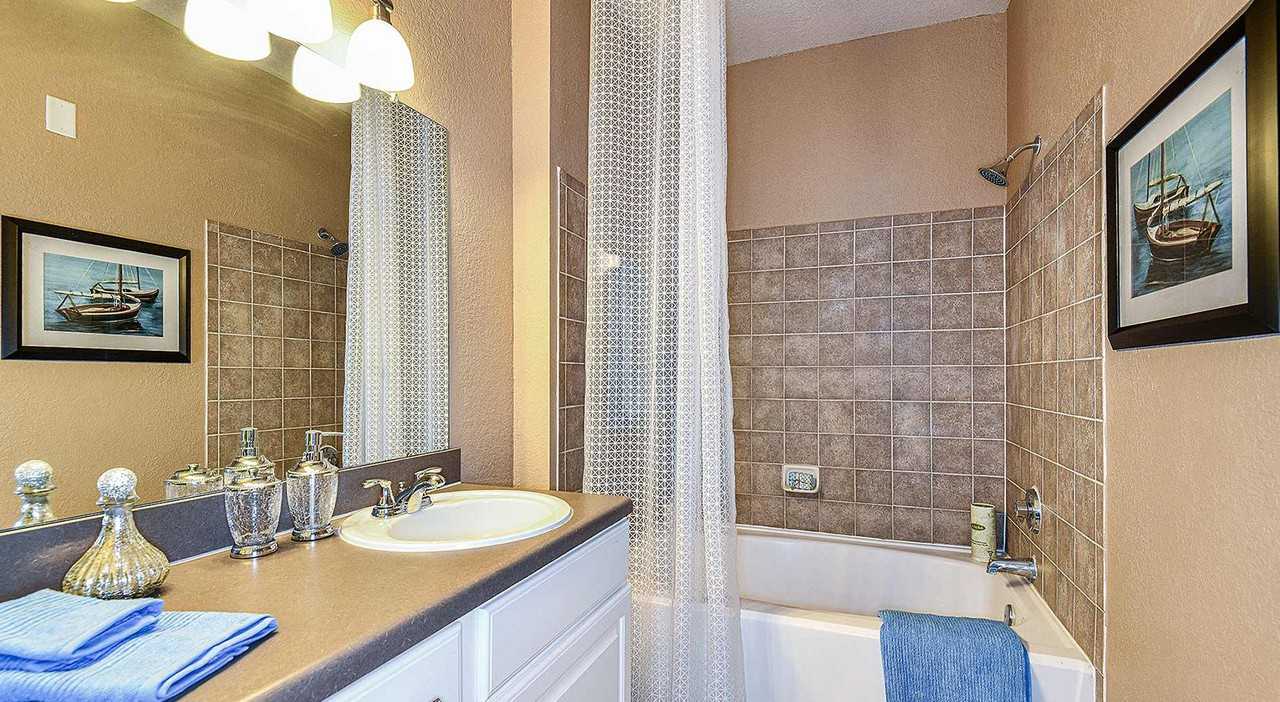 Gandy Boulevard #10 - Photo 6 of 8