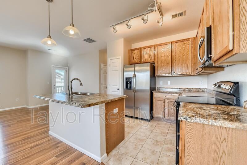 12940 Grant Cir W #C - Photo 6 of 23