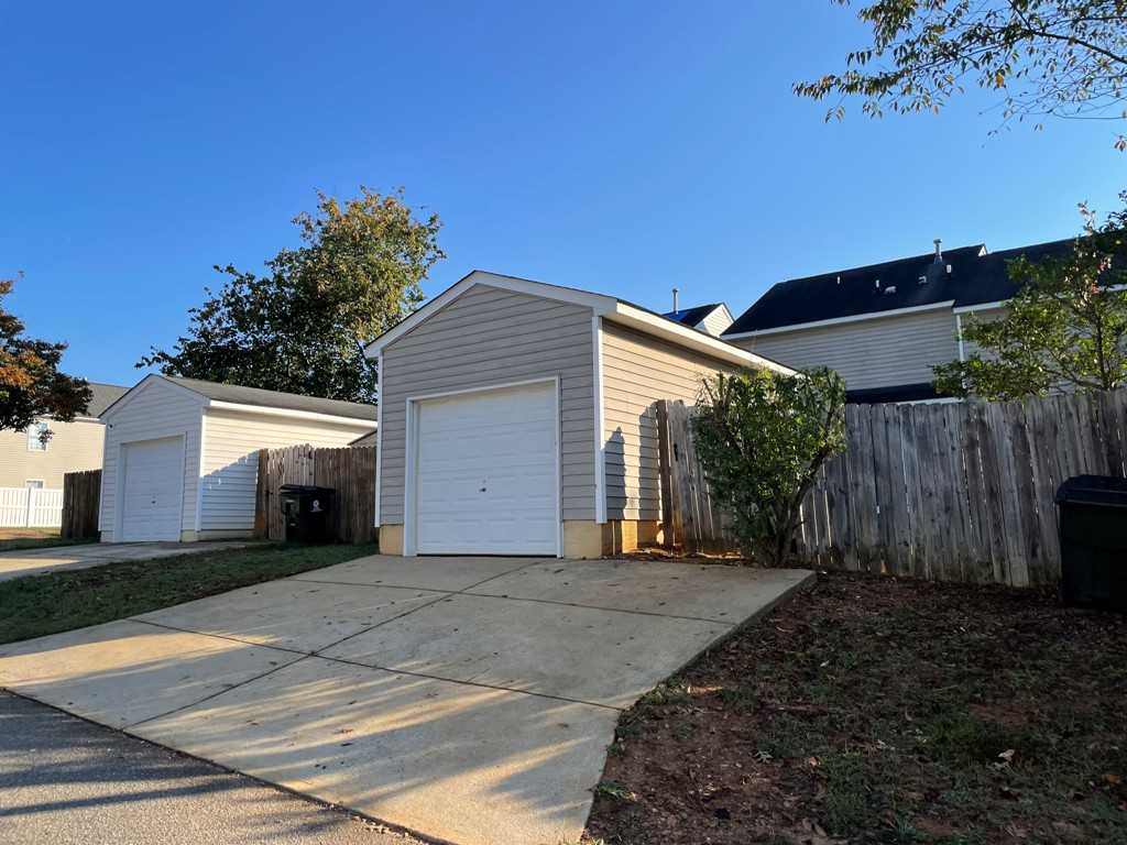 153 Danesway Dr #1 - Photo 2 of 16