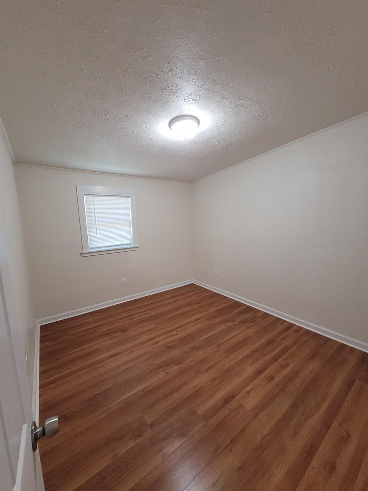 330 Taft St Sw #1 - Photo 7 of 10