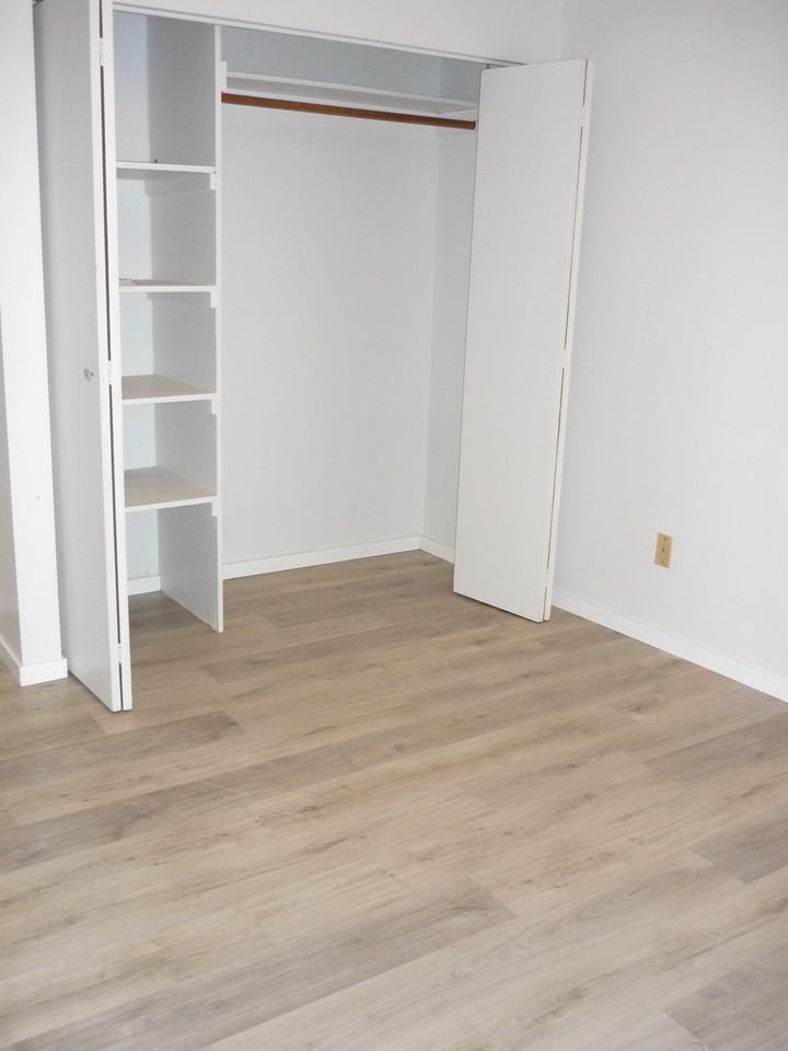 175 4th Street East #213 - Photo 7 of 12