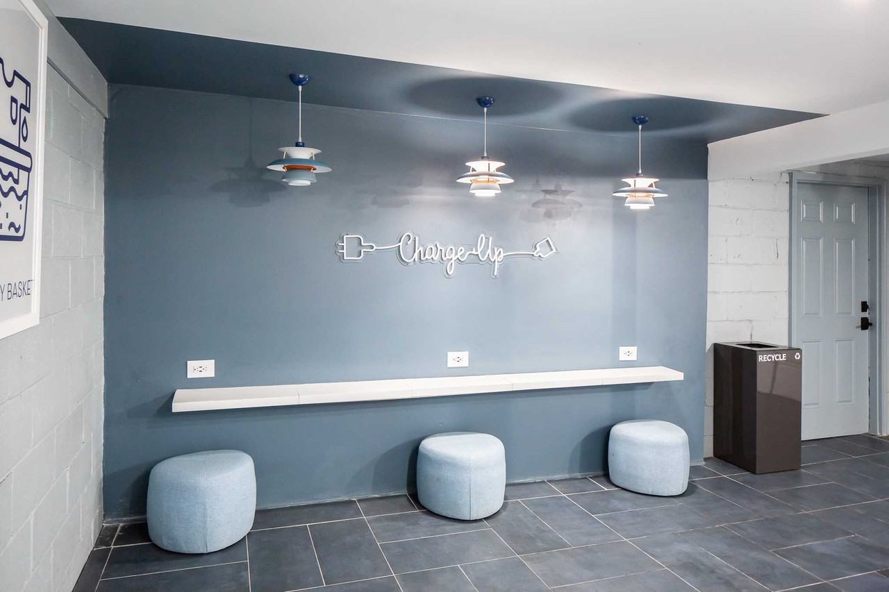 Somerville Gardens - Photo 2 of 17