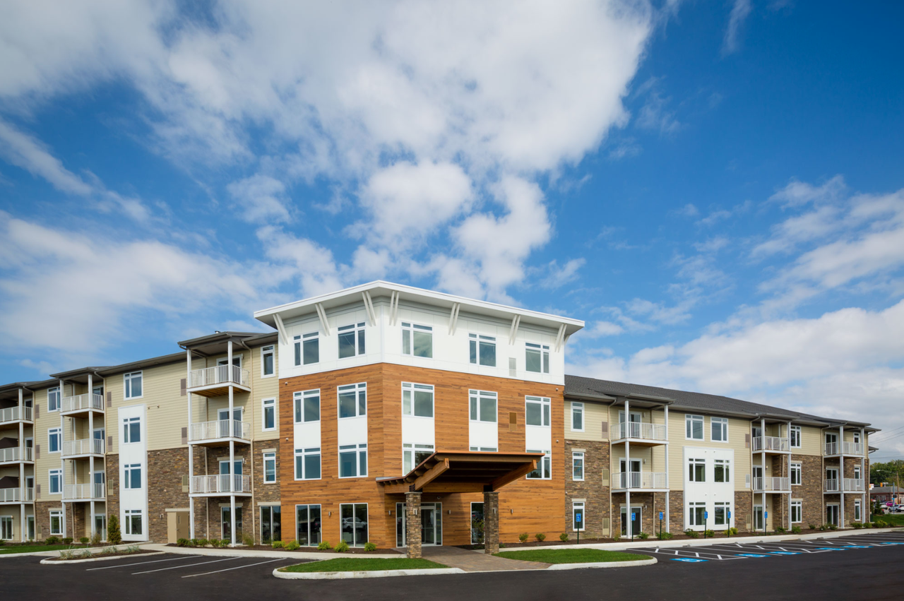 The Residences At Chagrin River Walk 38401 Mentor Ave, Willoughby, OH