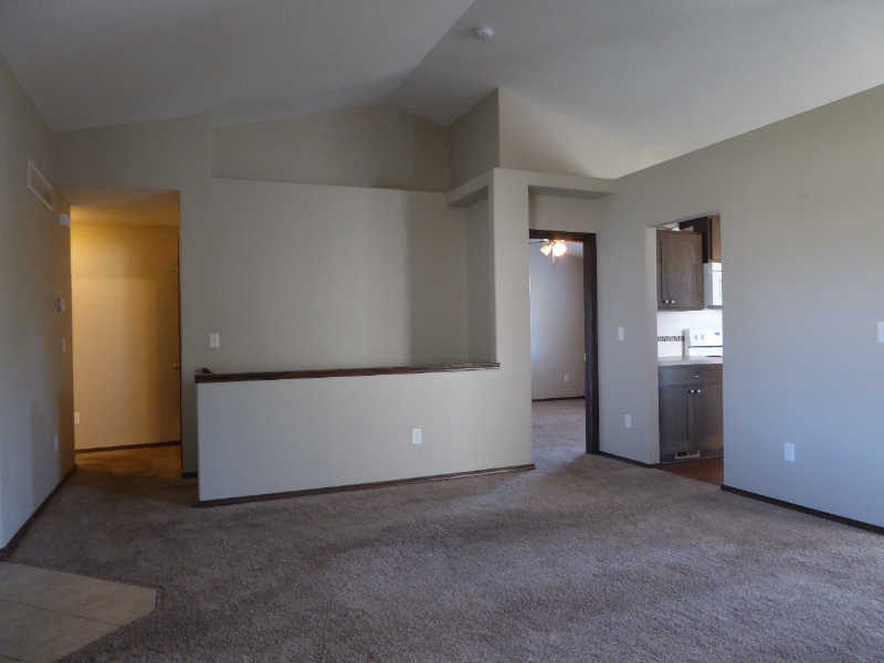 5903 N Millsboro St - Photo 3 of 14