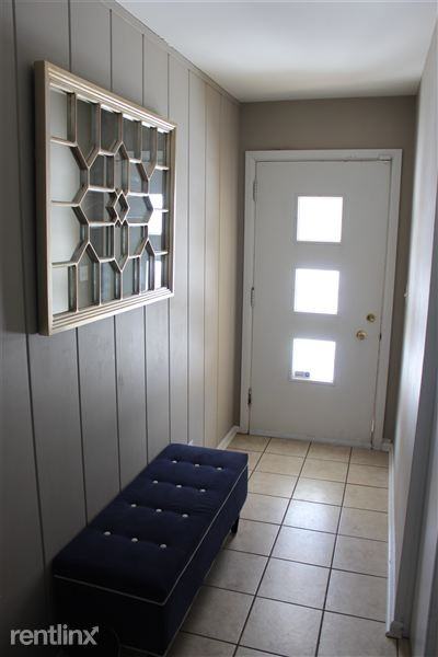 1530 Sherwood Ave SE - Photo 2 of 36