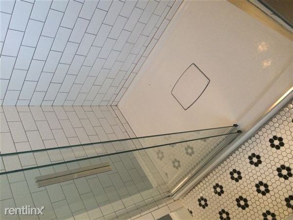 206 Gay St - Photo 2 of 10