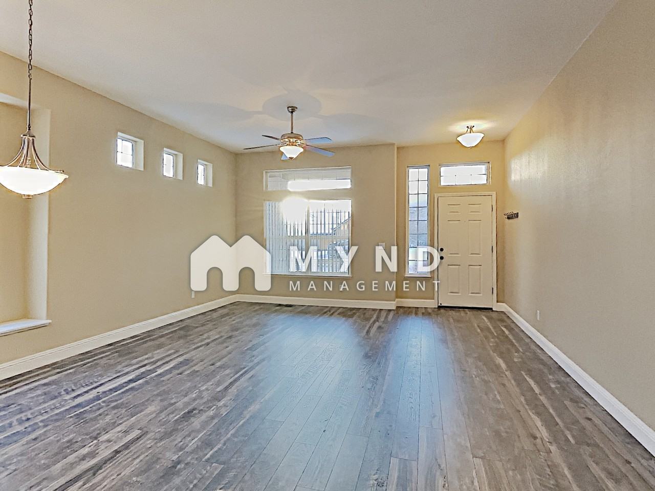 7866 Tormes Ct - Photo 2 of 19