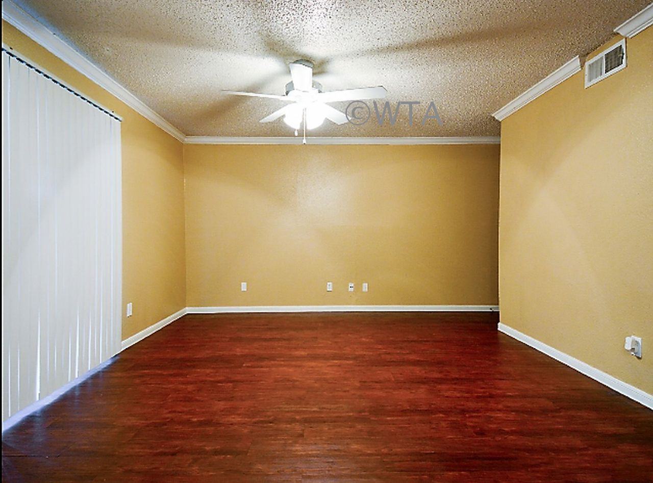 2611 BEE CAVES RD. - Photo 3 of 20