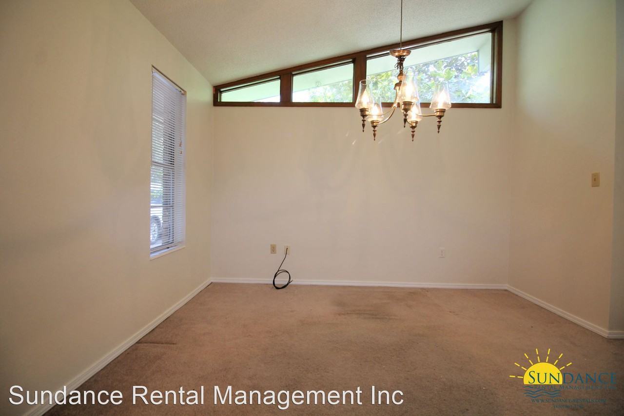 720 Overbrook Dr - Photo 3 of 21