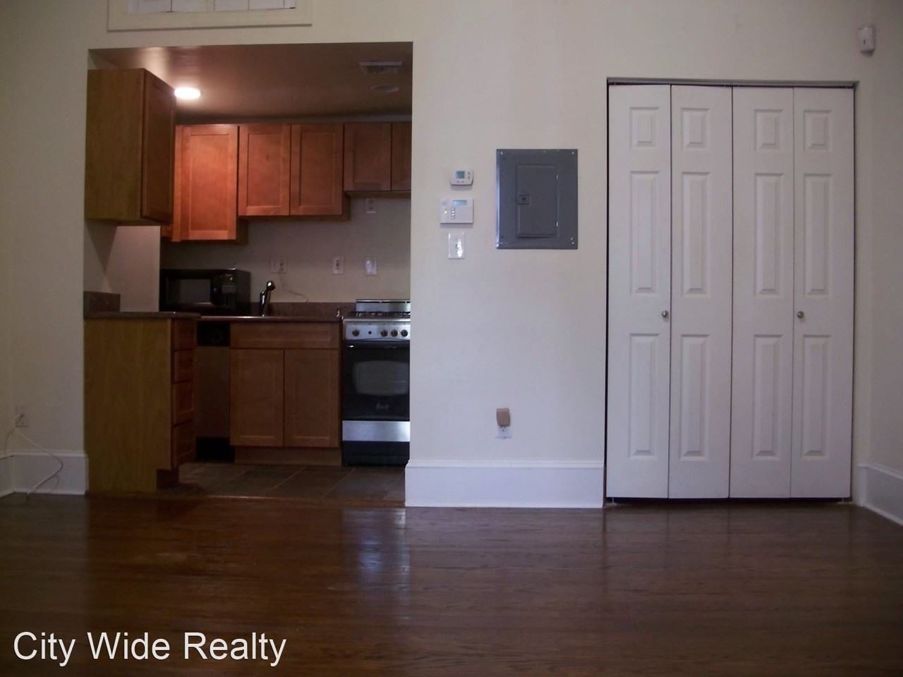 1931 Chestnut street - Photo 3 of 9