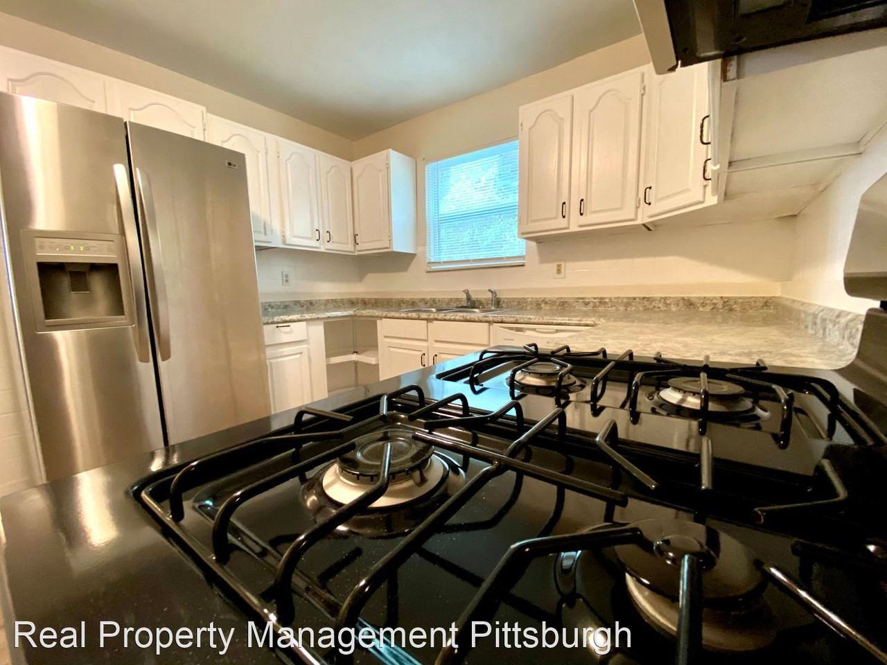 316 Lowell St - Photo 3 of 15