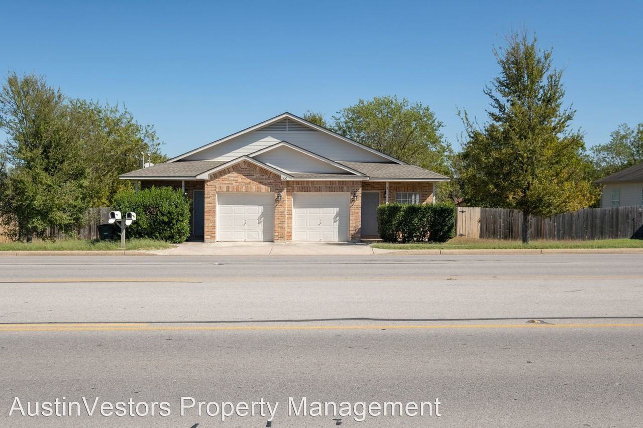 2300 S Bagdad Rd - Photo 3 of 20