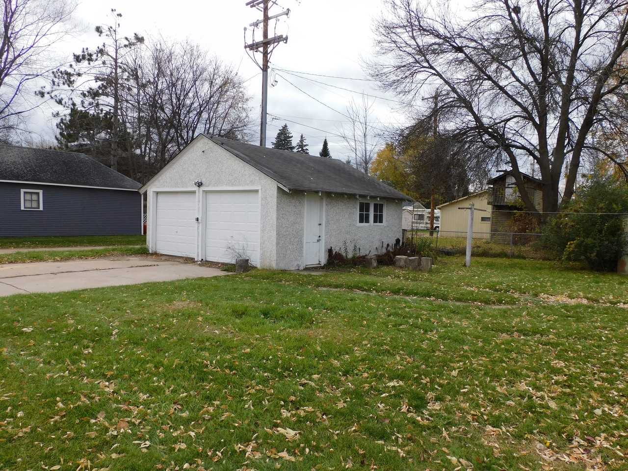 1424 Norwood St - Photo 3 of 16