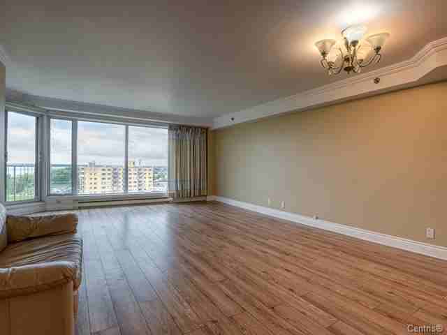 40 Allée Des Brises Du Fleuve - Photo 2 of 23