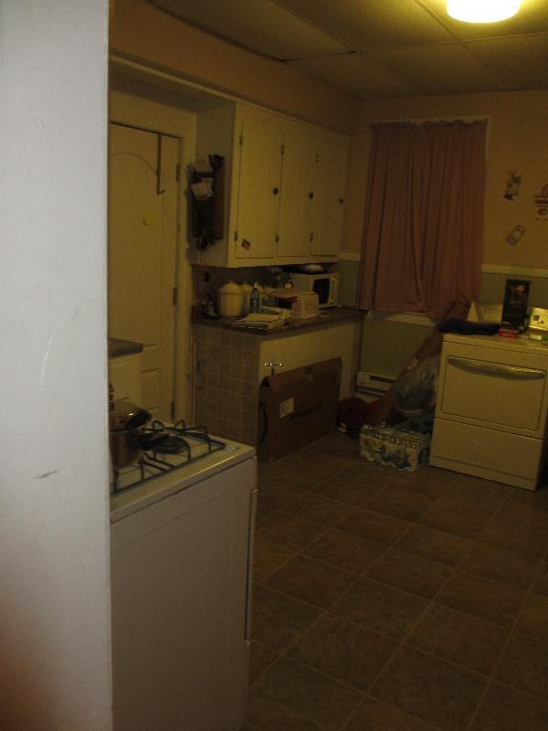 58 Austin St #1 - Photo 3 of 4