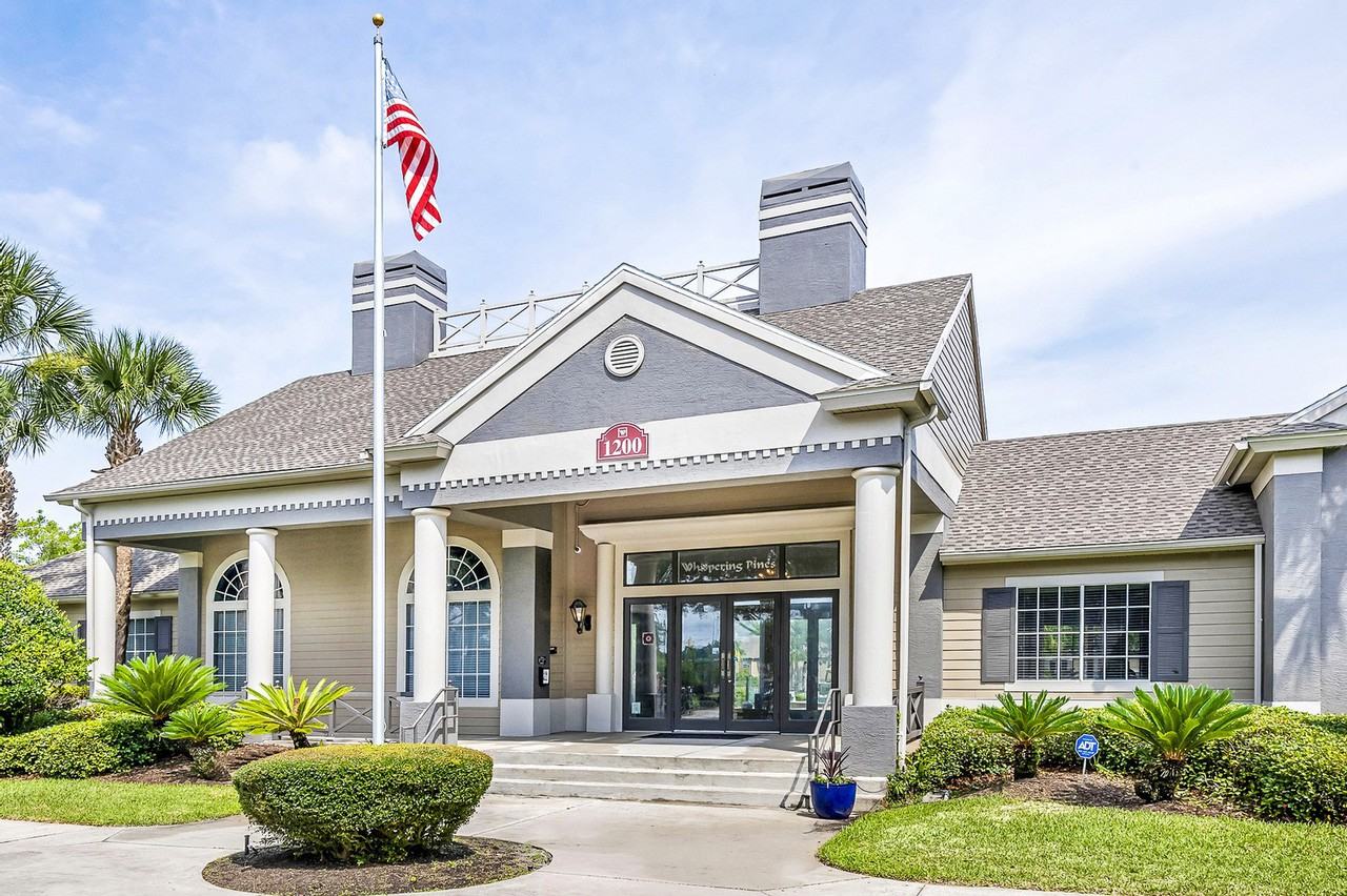 Whispering Pines Apartments - Photo 2 of 26