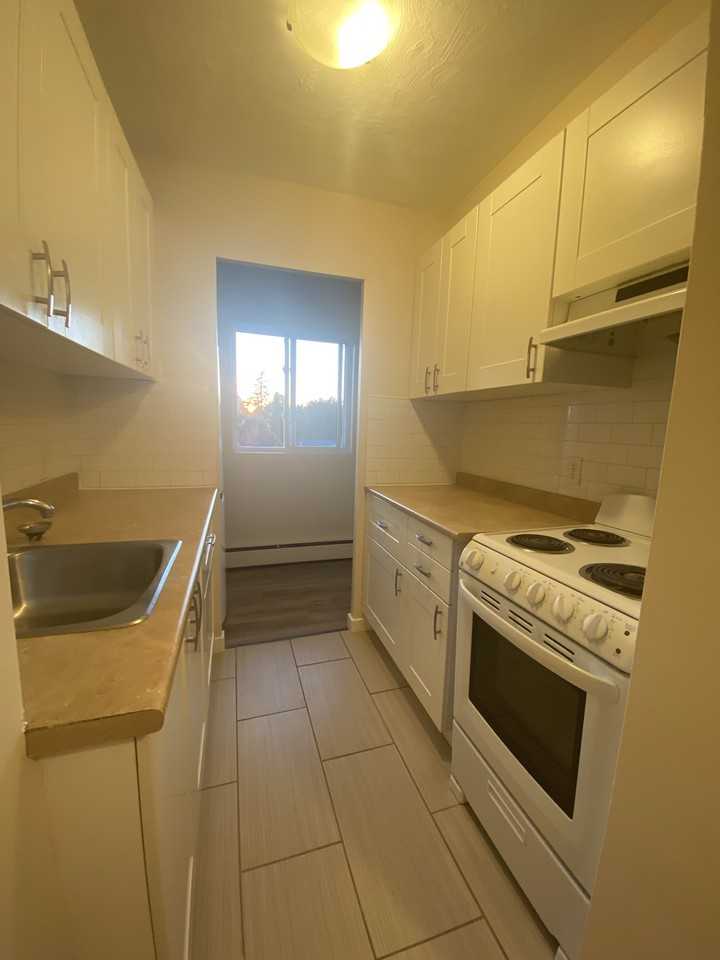 123 Doane Street #302