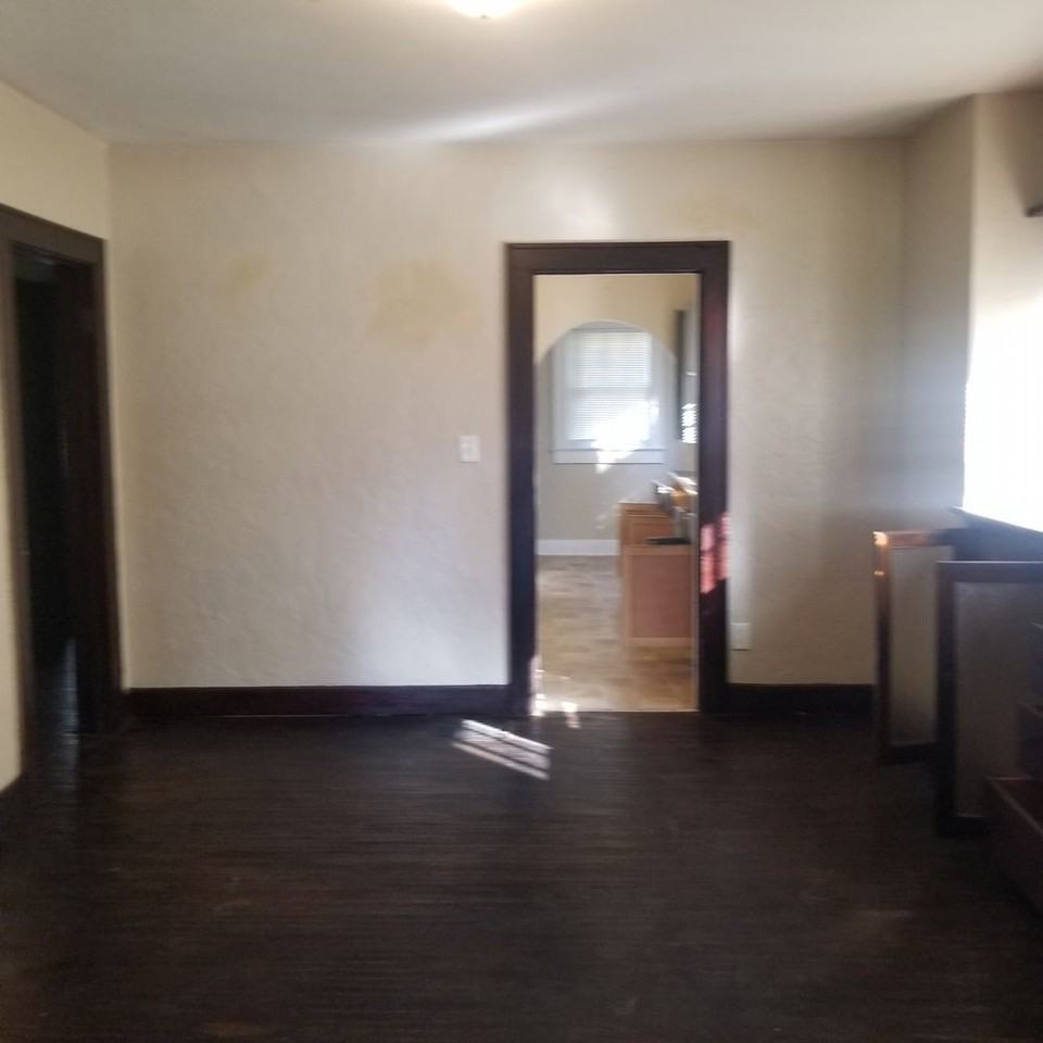 6844 W Thompson Rd - Photo 3 of 7