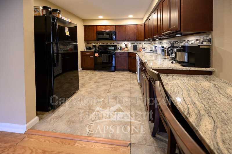 12 Colgate Dr - Photo 5 of 17