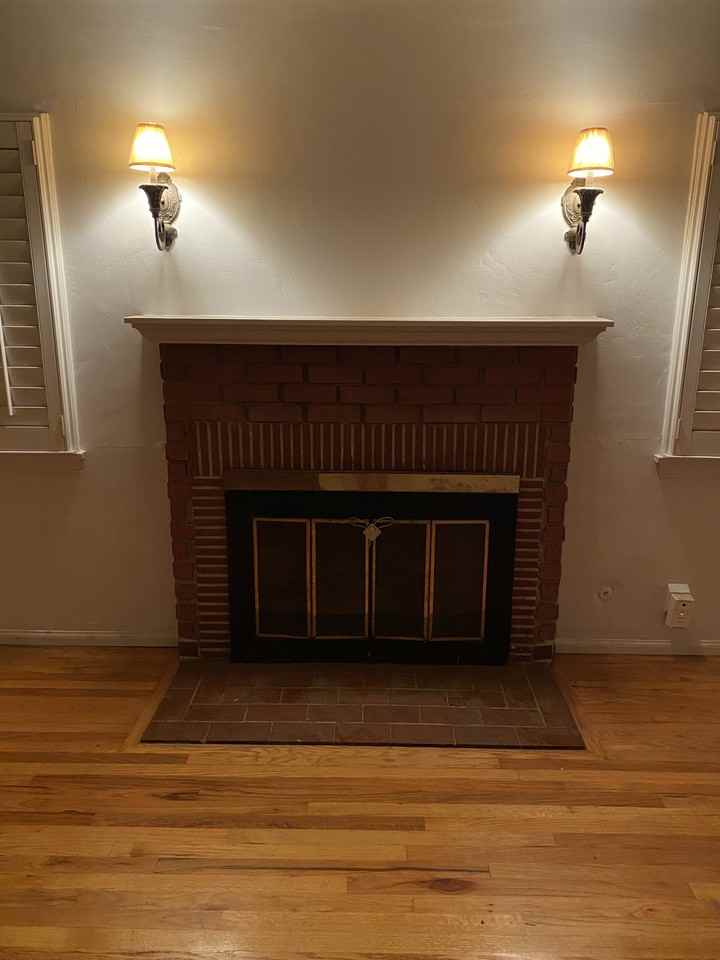 130 E Bort St - Photo 2 of 4