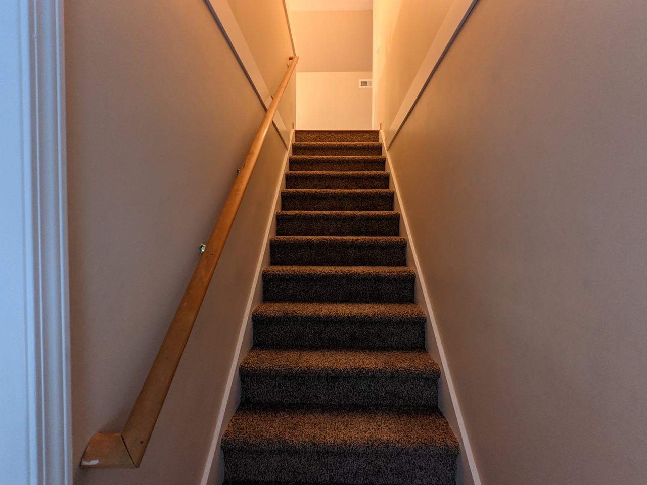 1033 Wetherington Landing Rd - Photo 2 of 11