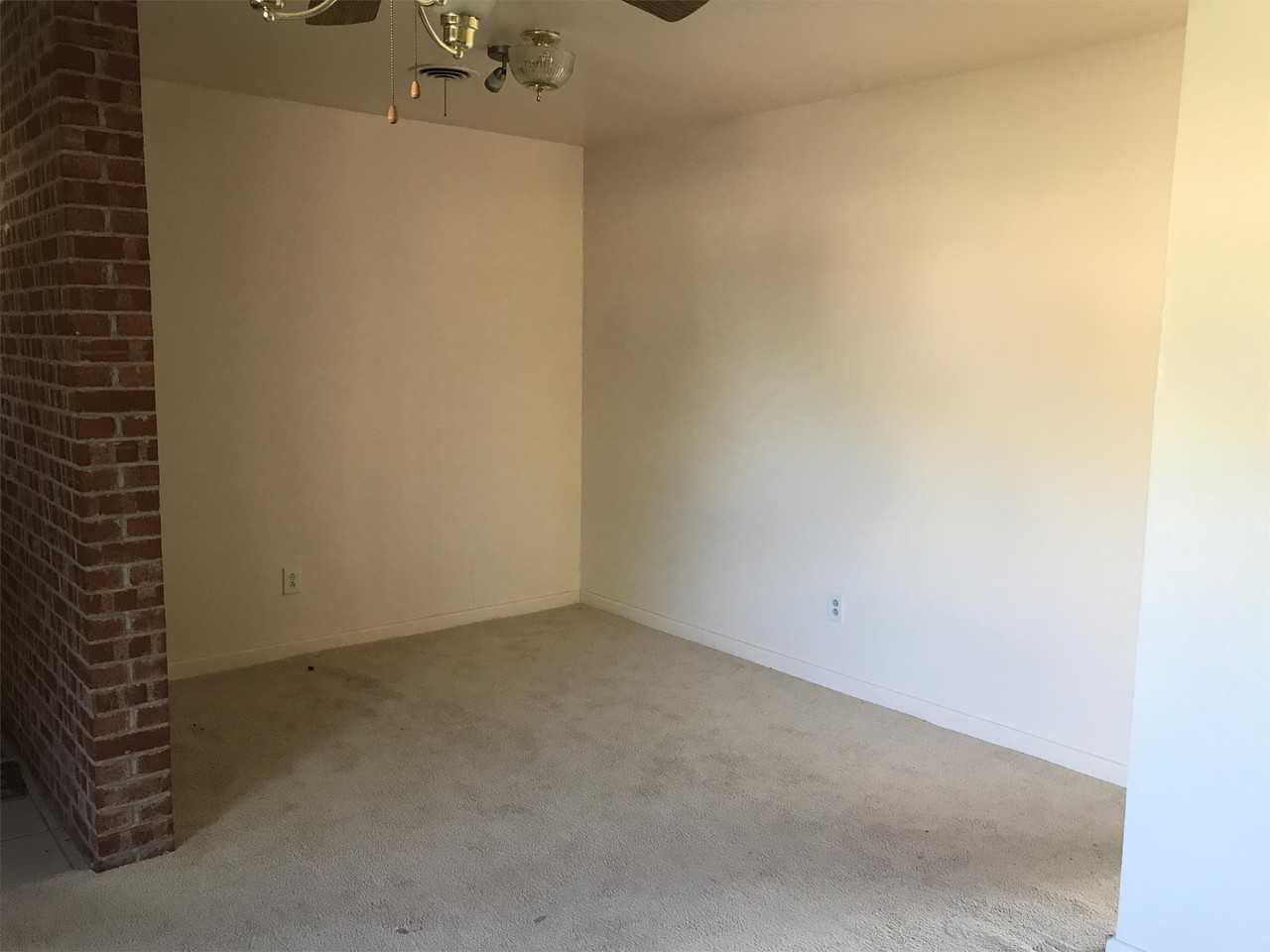 4220 Idlewood Dr #1 - Photo 5 of 10