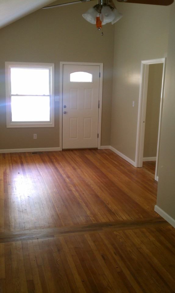 4621 Terrace Street - Photo 2 of 7