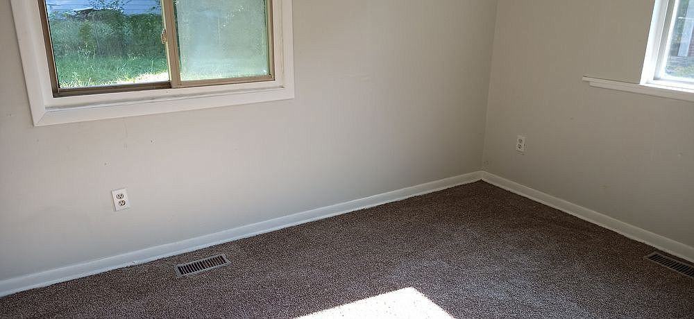 514 W Alma Ave - Photo 3 of 6