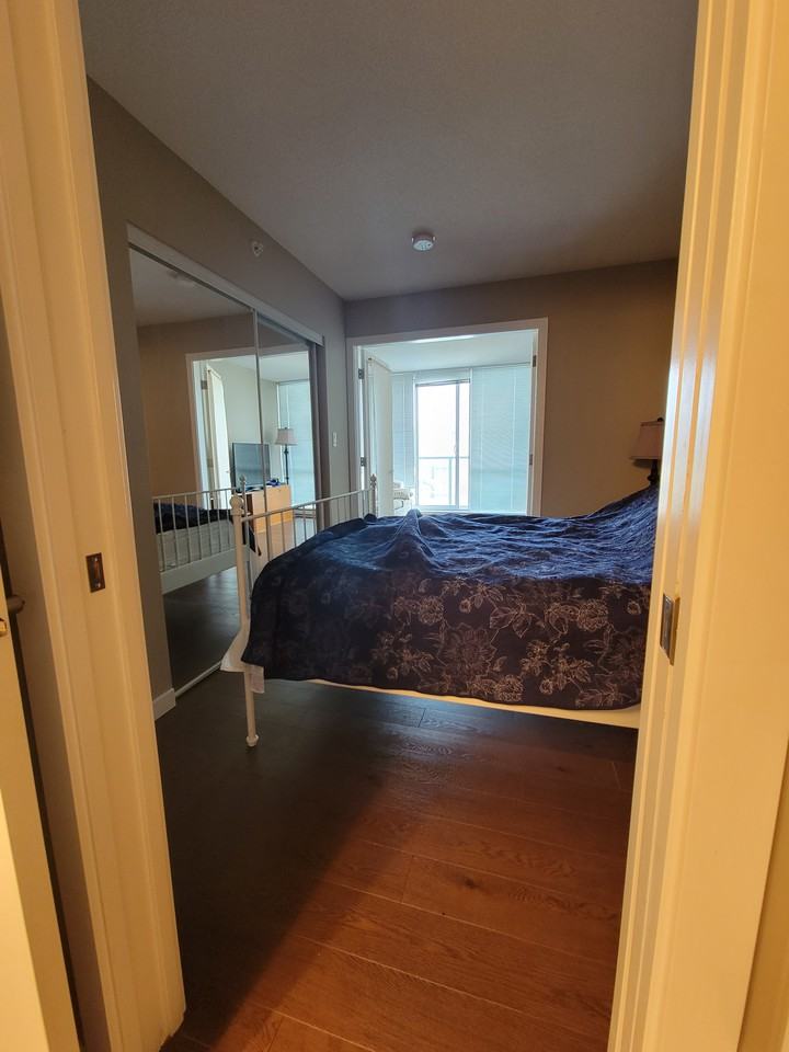 9981 Whalley Boulevard - Photo 6 of 21