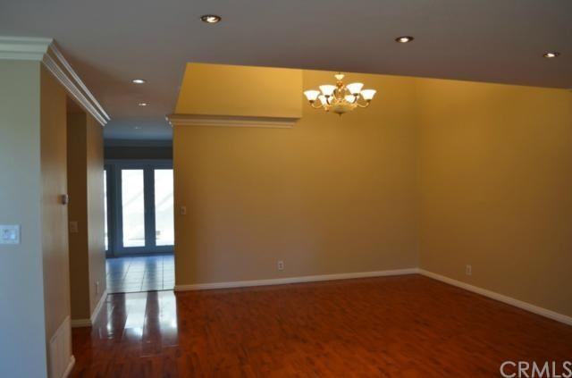 18 Silverwood #16 - Photo 3 of 26