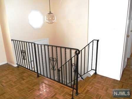 531 Chestnut Pl - Photo 2 of 15