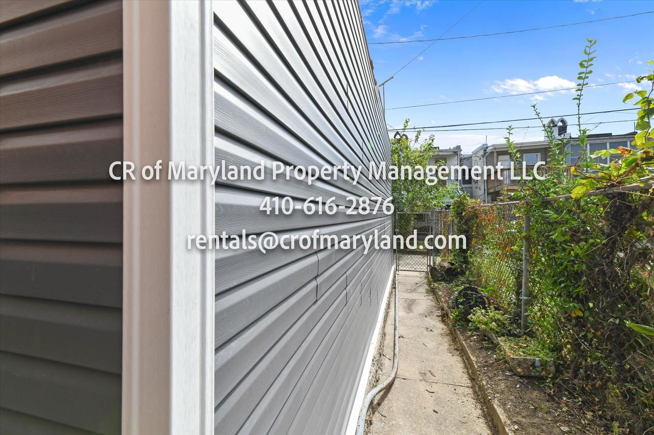 2315 Arunah Ave - Photo 3 of 29