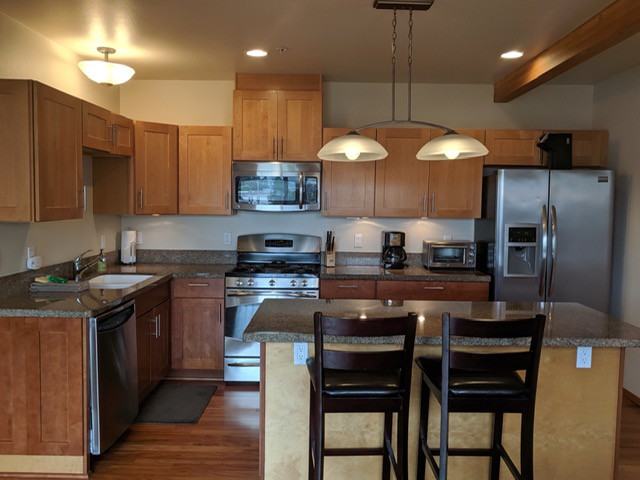 71 Ne Lane St - Photo 2 of 26