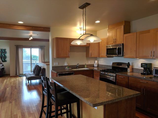 71 Ne Lane St - Photo 3 of 26