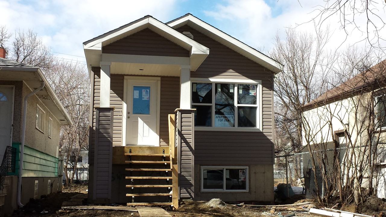 711 St Apartments in North Central, Regina, SK S4T 2X2 Zumper