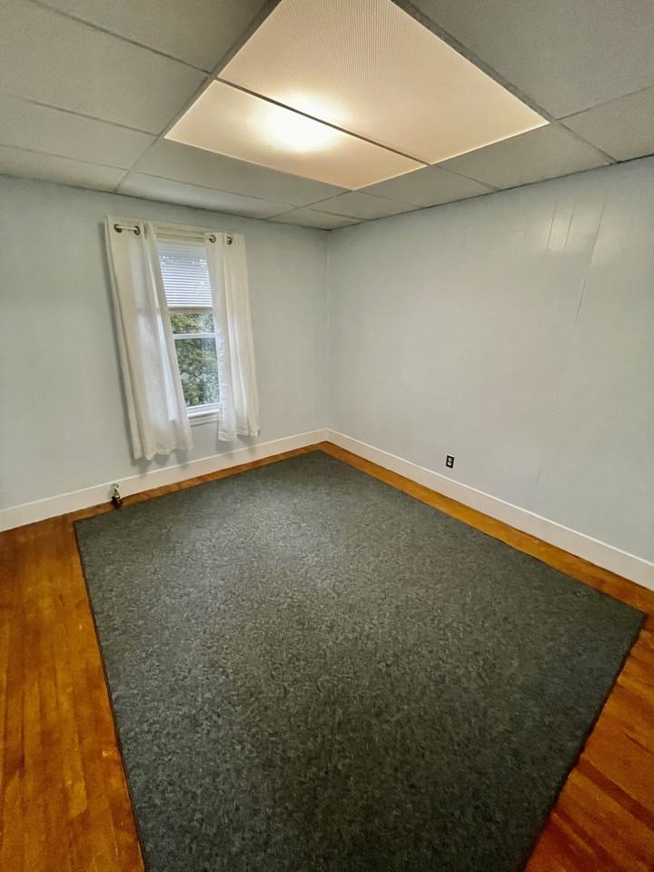 34 Edgeworth St #3 - Photo 2 of 7
